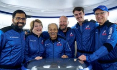 अक्षय कुमार ने मुंबईवासियों से की वोट करने की अपील