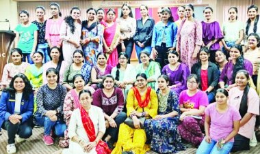 टोनिंग, क्लींजिंग, मॉइसचराइजिंग को स्किन  के अनुसार रूटीन में शामिल करें-अनुश्री