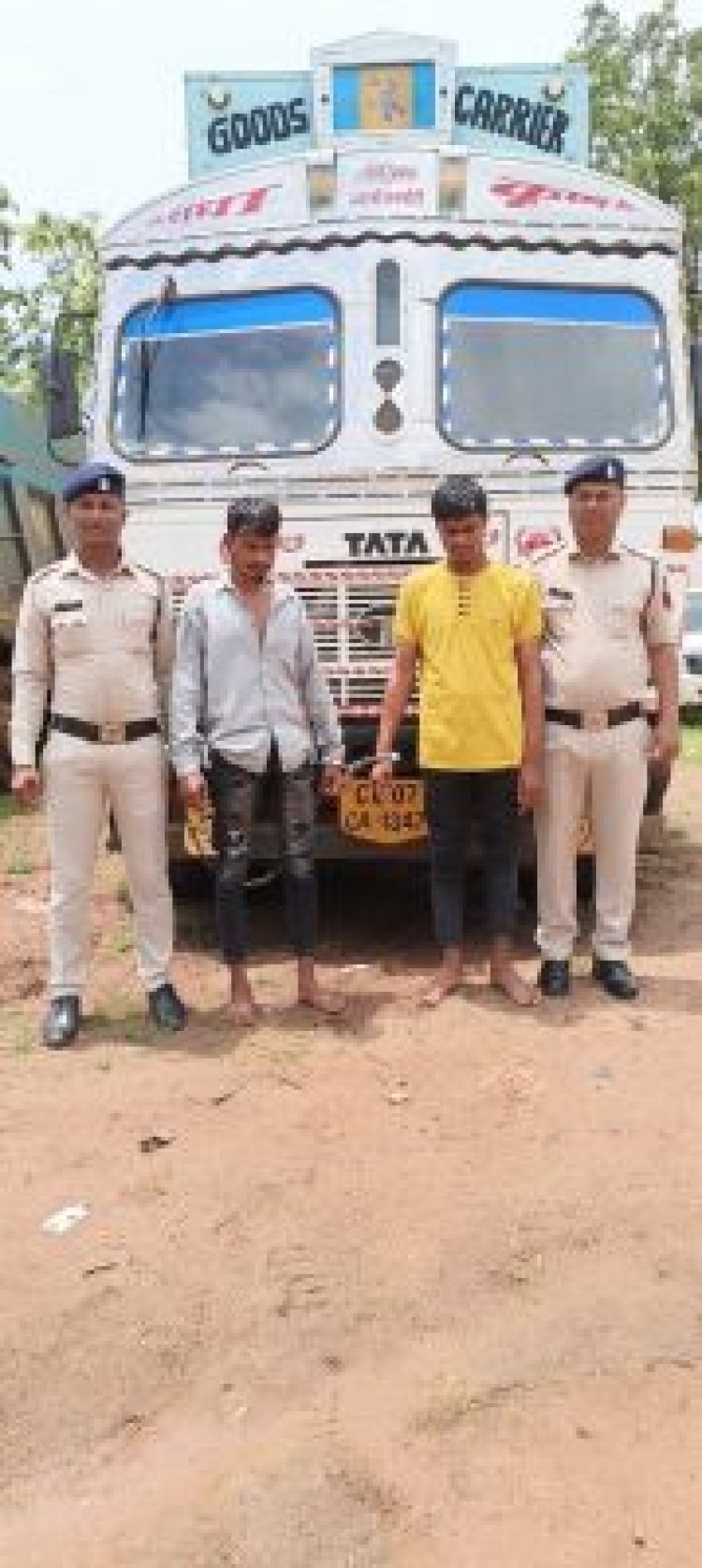 150 क्विंटल चावल से भरा ट्रक चुराया, 2 बंदी