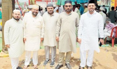 ईद मिलादुन्नबी पर अमन चैन की मांगी दुआ