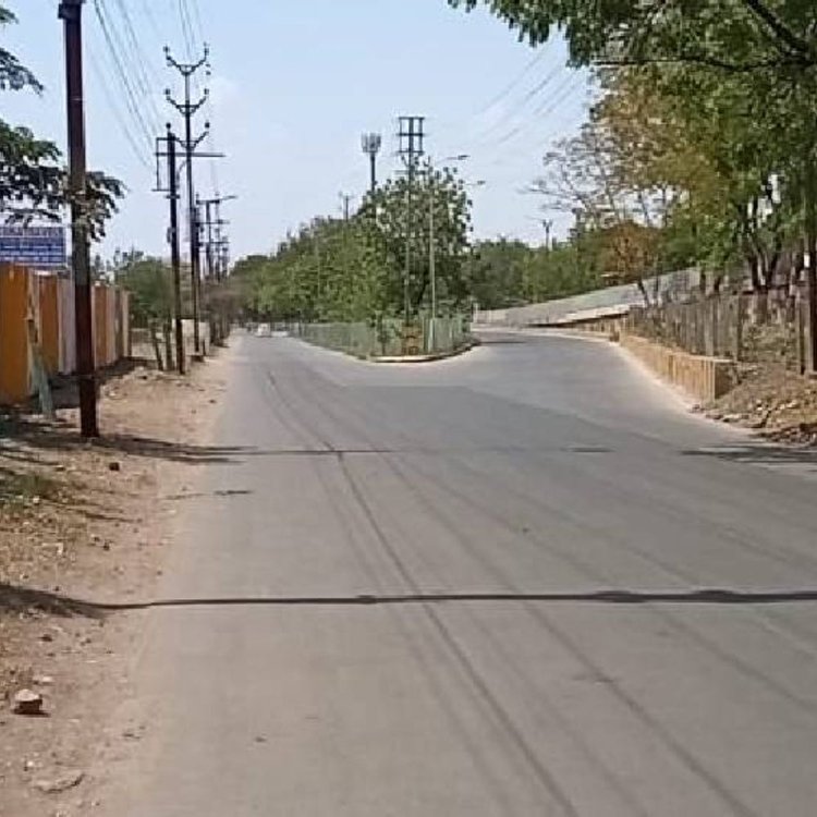 रीवा में दो दिनों बाद मौसम खुला:कलेक्टर ने दिए अधिकारियों को दिए निर्देश ; जलभराव वाली जगहों का करें निरीक्षण