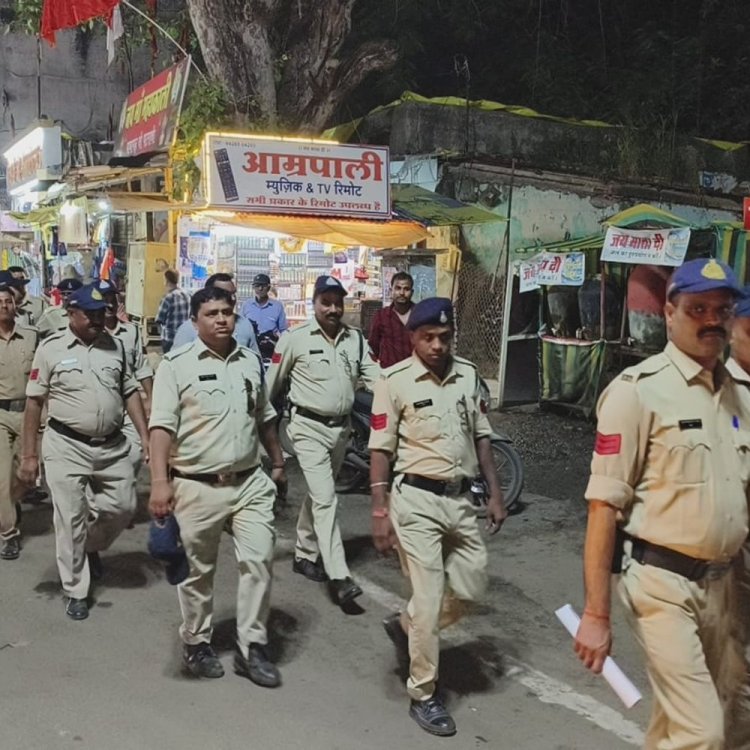 500 से ज्यादा पुलिसकर्मियों ने की कॉम्बिंग गश्त:SDOP ने हवालात चेक किए, एसपी ने भी भ्रमण किया