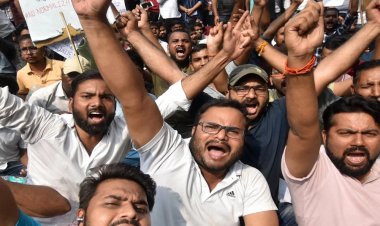 आयोग अब UPPCS एग्जाम एक ही दिन में कराएगा:RO/ARO पर छात्र बोले, 'आयोग का जवाब छलावा, पूरी जीत मिलने तक डटे रहेंगे'