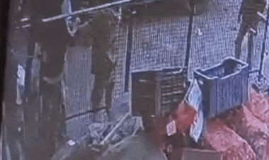 उमरिया में कांग्रेस जिलाध्यक्ष और कार मैकेनिक्स में मारपीट:CCTV में कैद हुआ विवाद का वीडियो, कोतवाली पुलिस ने दोनों पक्षों पर किया केस दर्ज