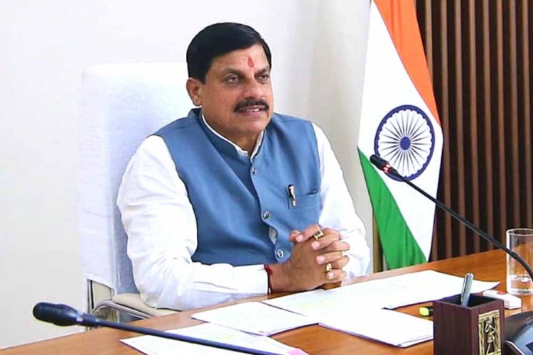 गंभीर रूप से घायल हॉक-फोर्स आरक्षक के उपचार का पूर्ण व्यय शासन करेगा : मुख्यमंत्री डॉ. यादव