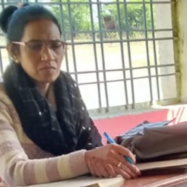 महिला एवं बाल विकास विभाग की पर्यवेक्षक निलंबित:कन्नौद की पर्यवेक्षक पर विकलांगता प्रमाण पत्र को लेकर विवाद, जुबेदा बानो ने शिकायत को बताया झूठा