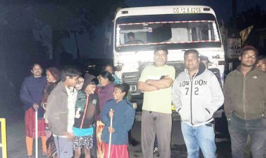 बिजली बंद, ग्रामीणों का चक्काजाम