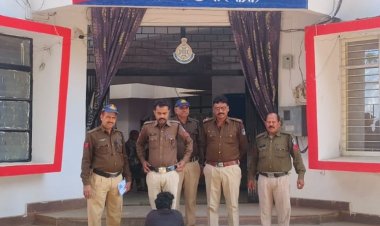 कटनी पुलिस ने किया एक लाख का गांजा जब्त:अमराडांड मंटोला रोड के यात्री प्रतिक्षालय से पुलिस ने युवक को पकड़ा