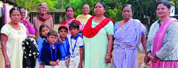 इसराइल ने सीरिया के कई सैन्य ठिकानों पर किए दर्जनों हवाई हमले