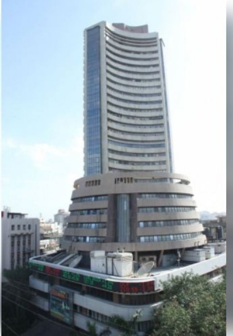 लगातार दो सत्रों की गिरावट के बाद भारतीय शेयर बाजार की दमदार वापसी, सेंसेक्स 535 अंक चढ़ा