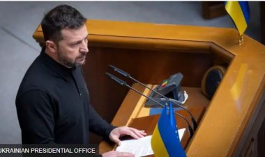 ज़ेलेंस्की को तानाशाह कहने वाले ट्रंप ने की अब उनकी तारीफ़, क्या कहा?