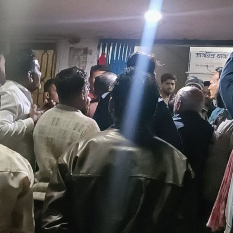 बर्थ-डे पार्टी में डीजे बजाने पर झगड़ा:रॉड और तलवार से मारपीट, दोनों पक्षों का एक-दूसरे पर आरोप; 5 घायल