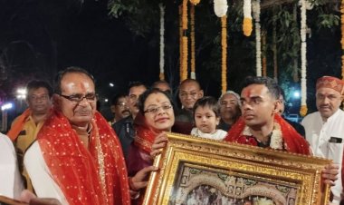 शिवराज के बेटे कार्तिकेय की बारात देवास पहुंची:आनंद भवन पैलेस में राज परिवार जैसा स्वागत, शहनाई बजी; जगह-जगह हुई आतिशबाजी