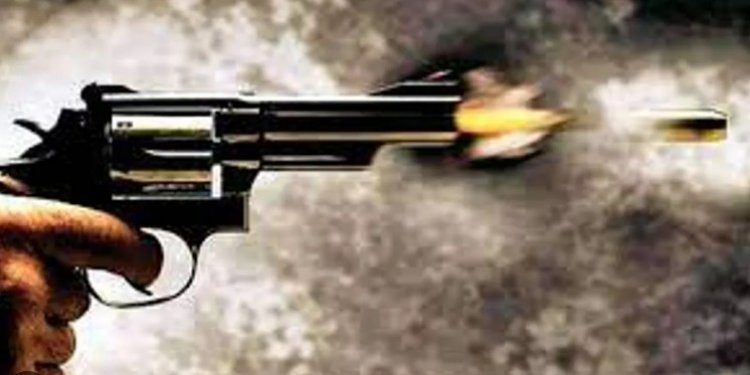 अमेरिका: व्हाइट हाउस के बाहर हथियारबंद व्यक्ति को सीक्रेट सर्विस ने मारी गोली